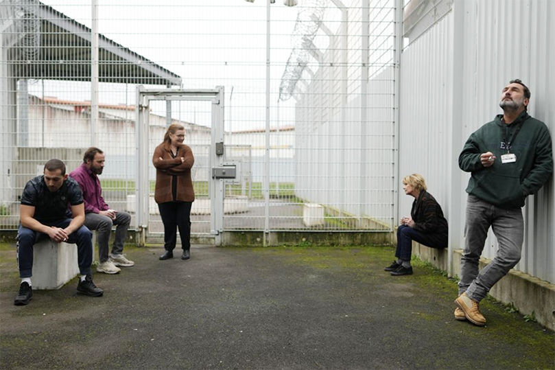 une séance de pause cigarette dans le film de Jeanne Herry